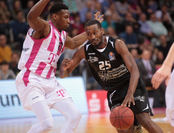 极推行环保 极推行环保